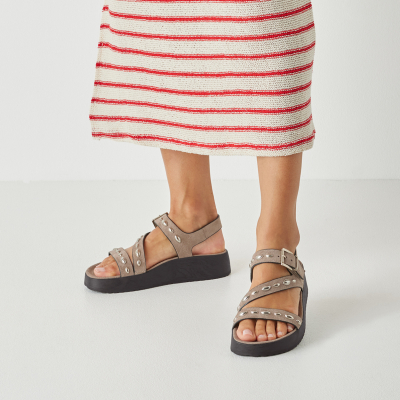 detail Dámské sandály Tamaris 1-28421-46 béžová