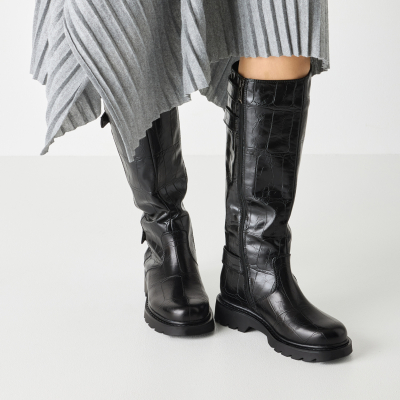 detail Dámské kozačky Tamaris 1-25623-45 černá